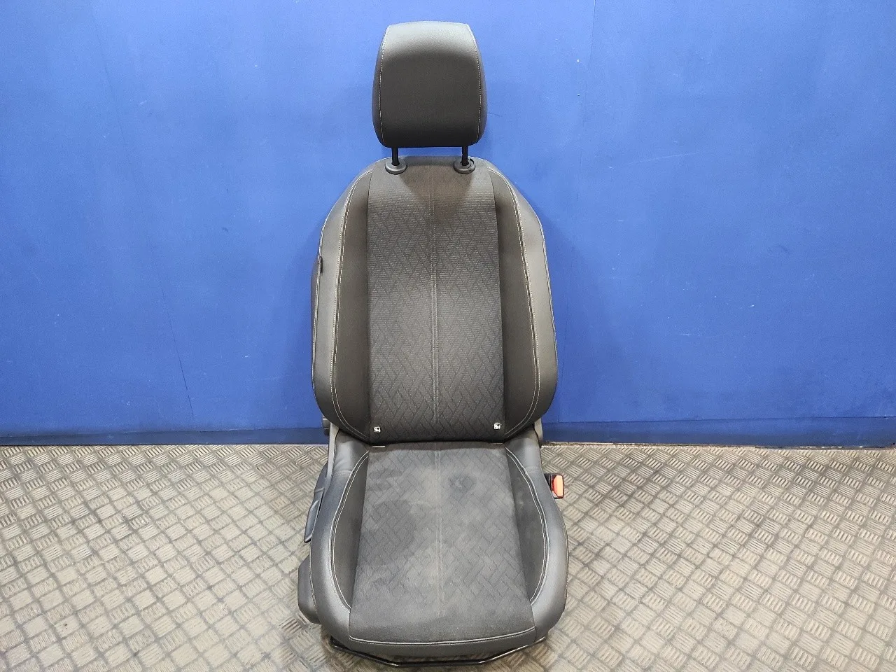 Juego Asientos Completo para Opel Corsa F