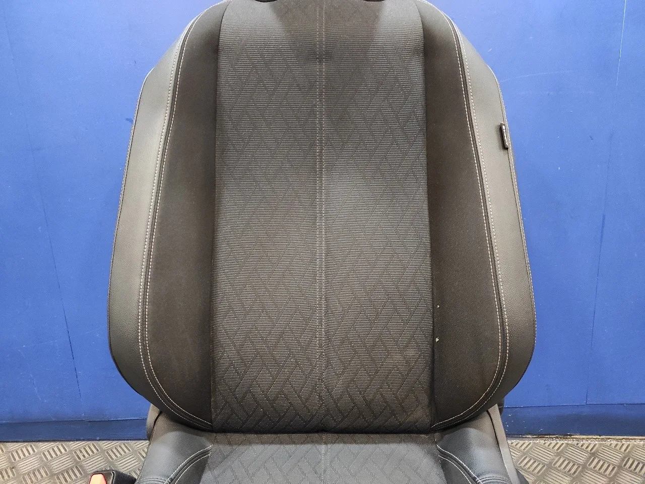 Juego Asientos Completo para Opel Corsa F