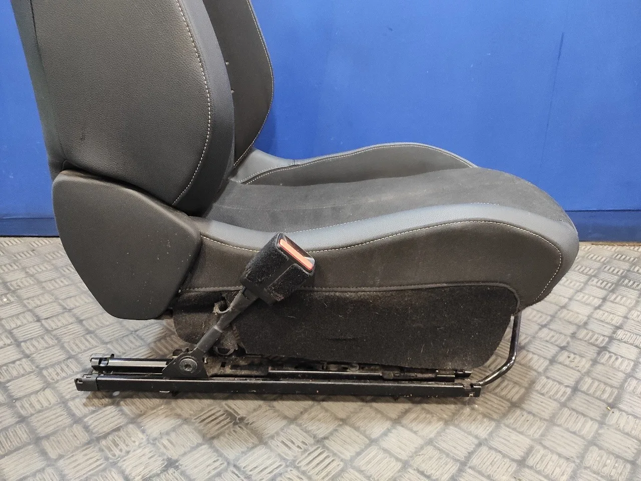 Juego Asientos Completo para Opel Corsa F