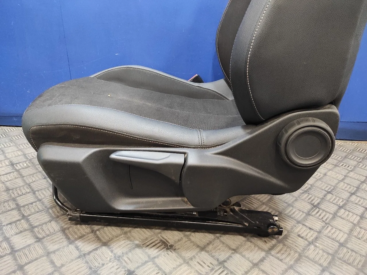 Juego Asientos Completo para Opel Corsa F