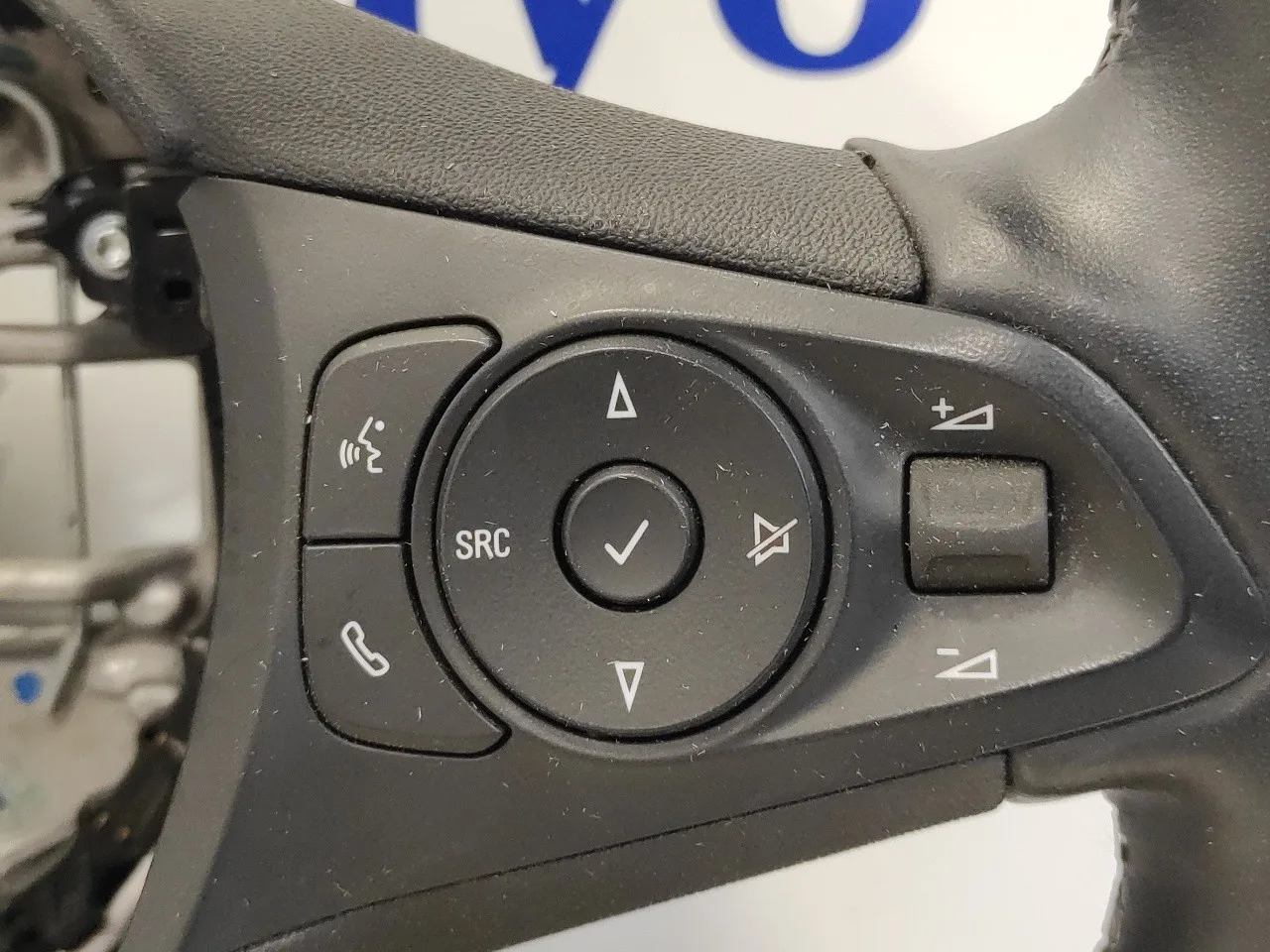 Volante para Opel Corsa F