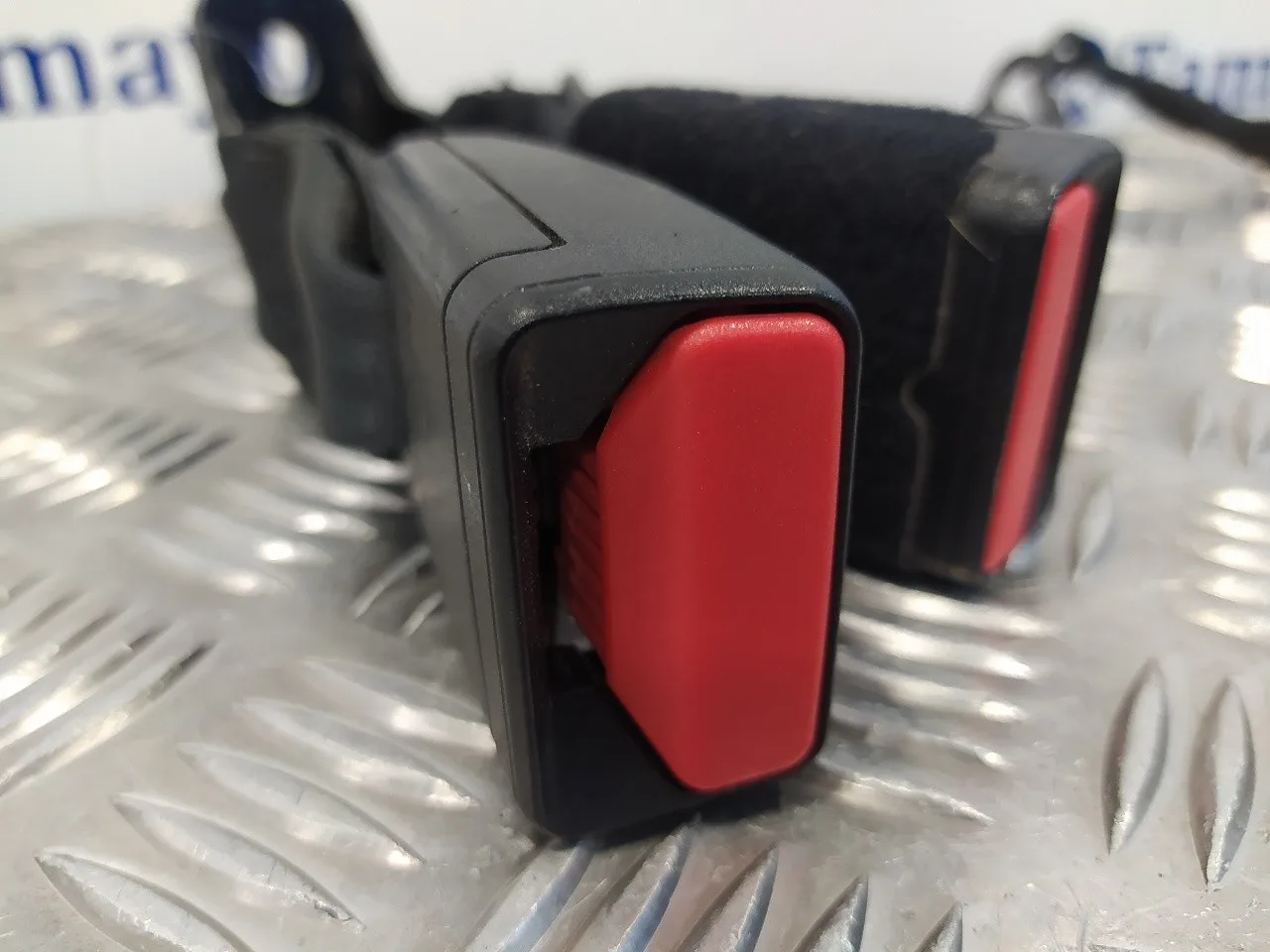 Anclaje Cinturon Trasero Derecho para Opel Corsa F