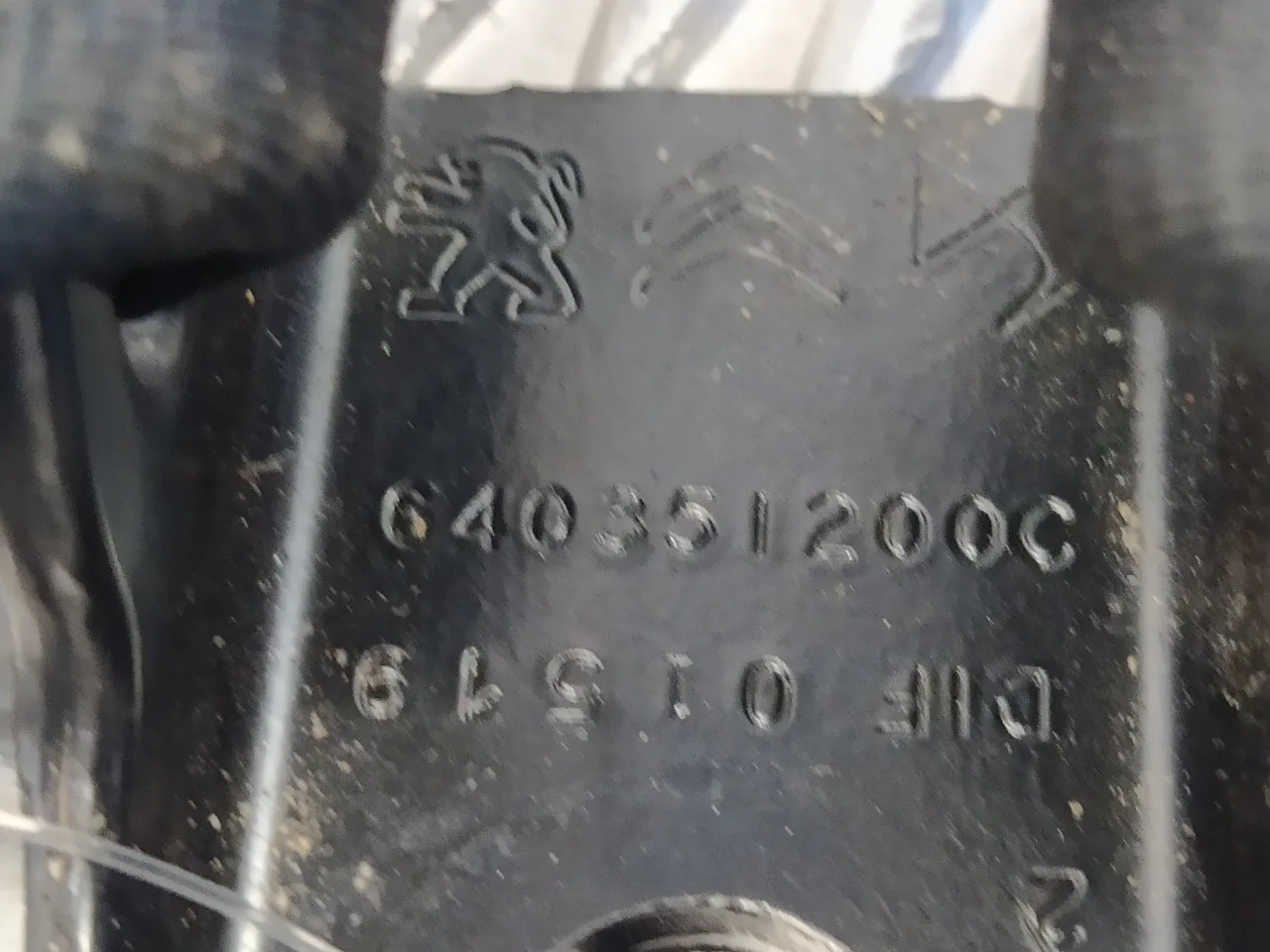 Anclaje Cinturon Trasero Derecho para Opel Corsa F
