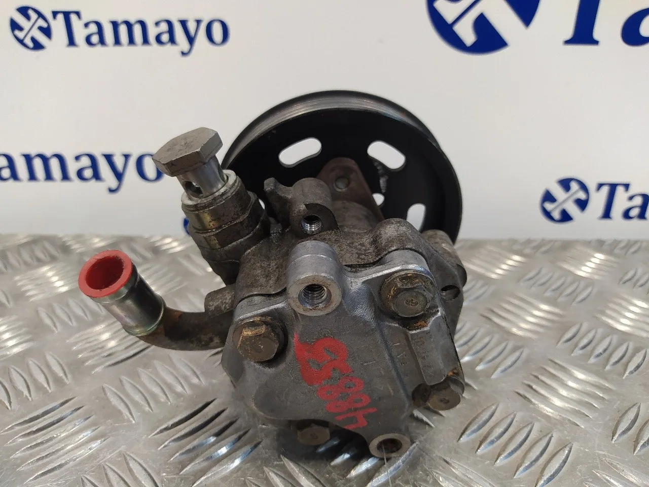 Bomba Direccion para Volkswagen Passat Berlina (3B3)