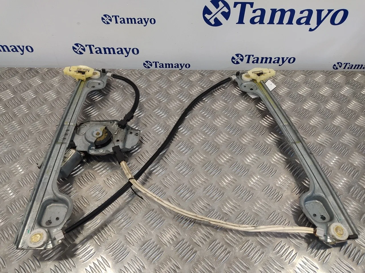 Elevalunas Delantero Derecho para Peugeot 1007
