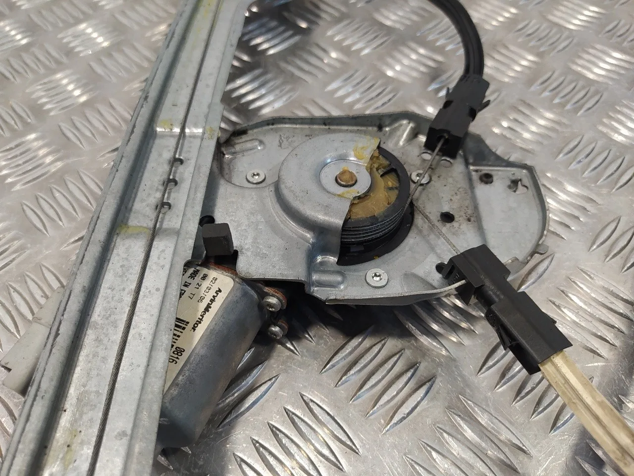 Elevalunas Delantero Derecho para Peugeot 1007