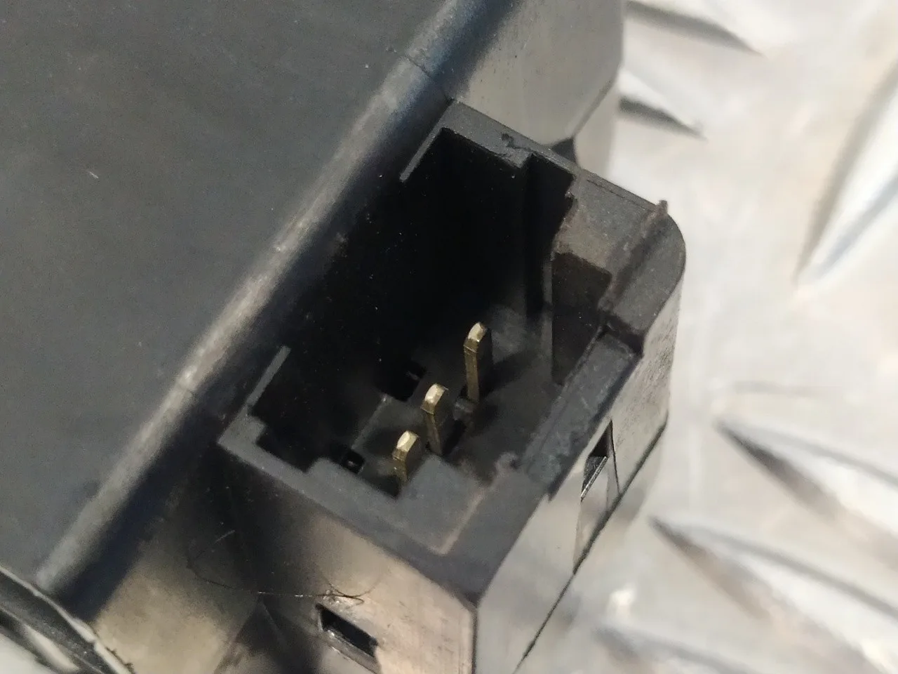 Cerradura Maletero / Porton para Peugeot 1007