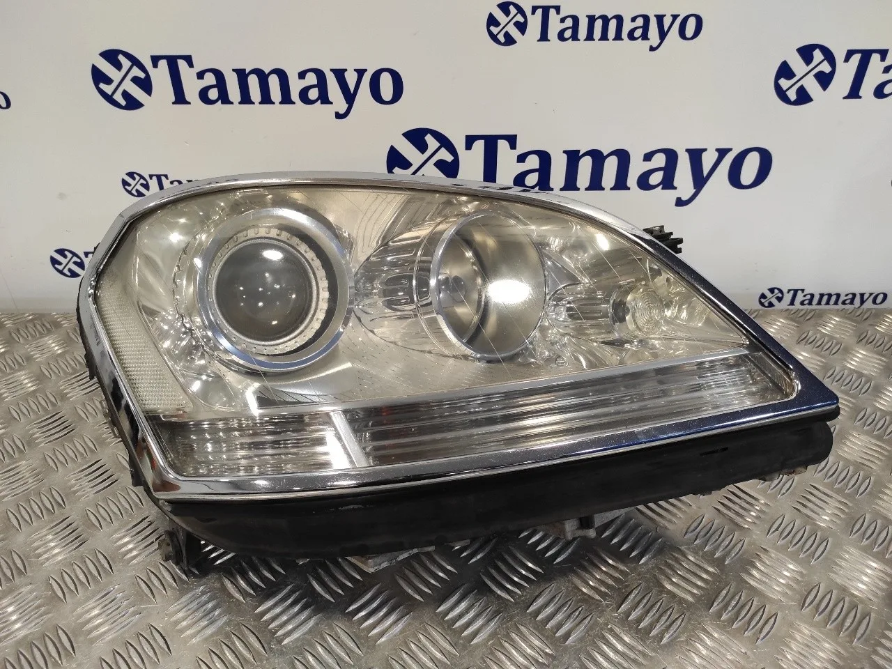 Faro Derecho para Mercedes-Benz Clase M (W164)