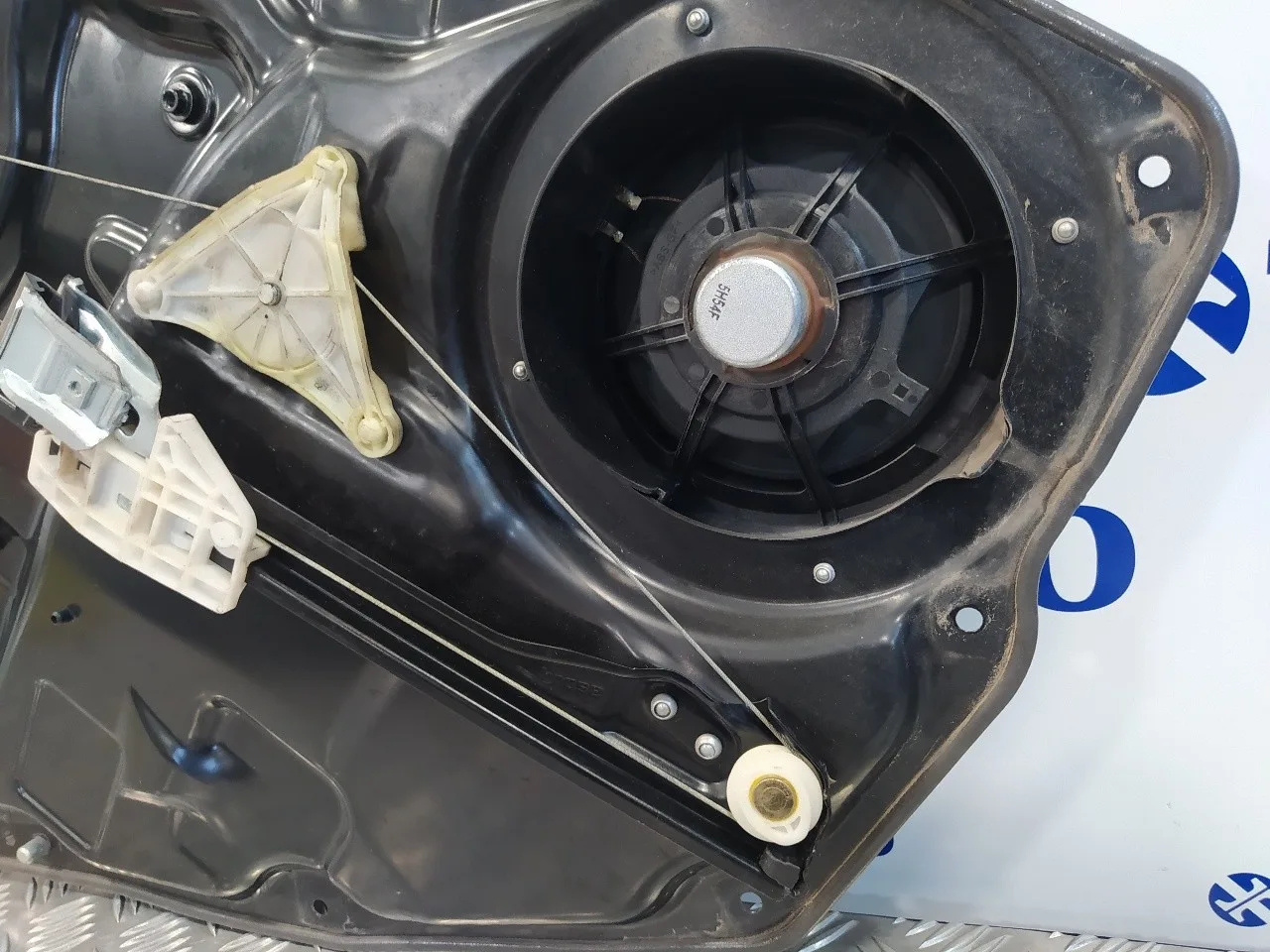 Elevalunas Trasero Derecho para Mercedes-Benz Clase M (W164)