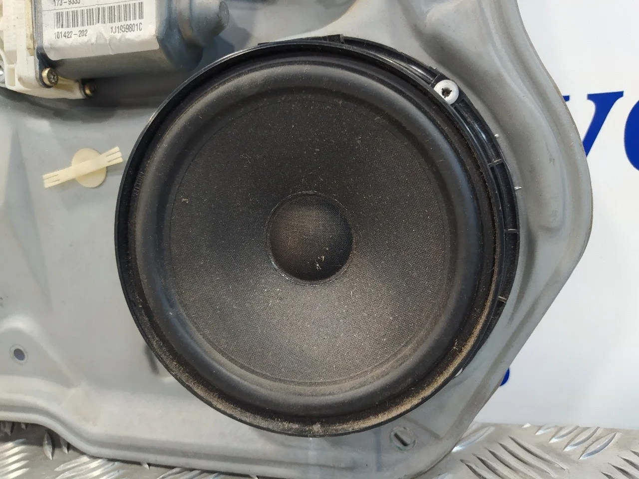 Elevalunas Delantero Izquierdo para Volkswagen Bora Berlina (1J2)