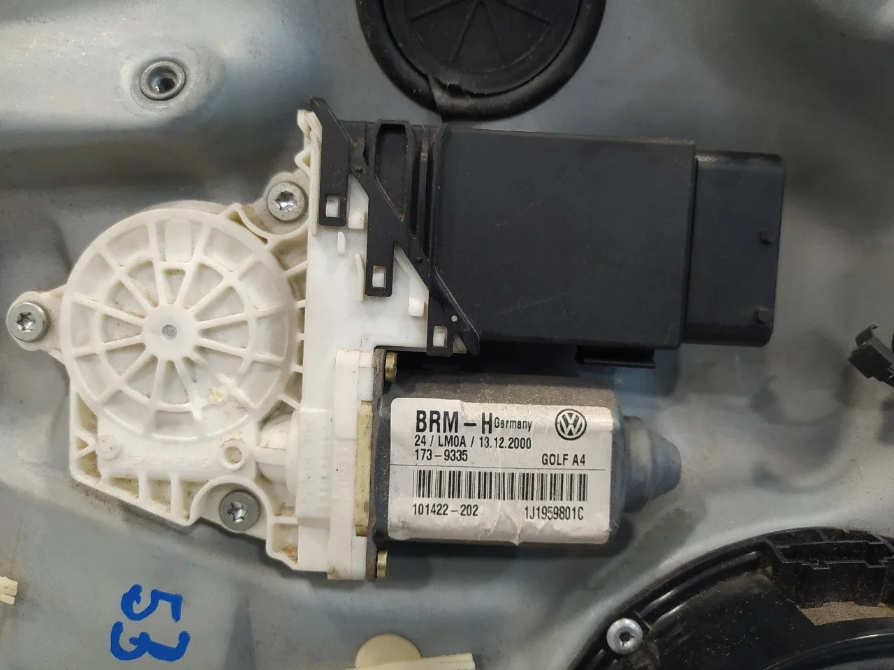 Elevalunas Delantero Izquierdo para Volkswagen Bora Berlina (1J2)