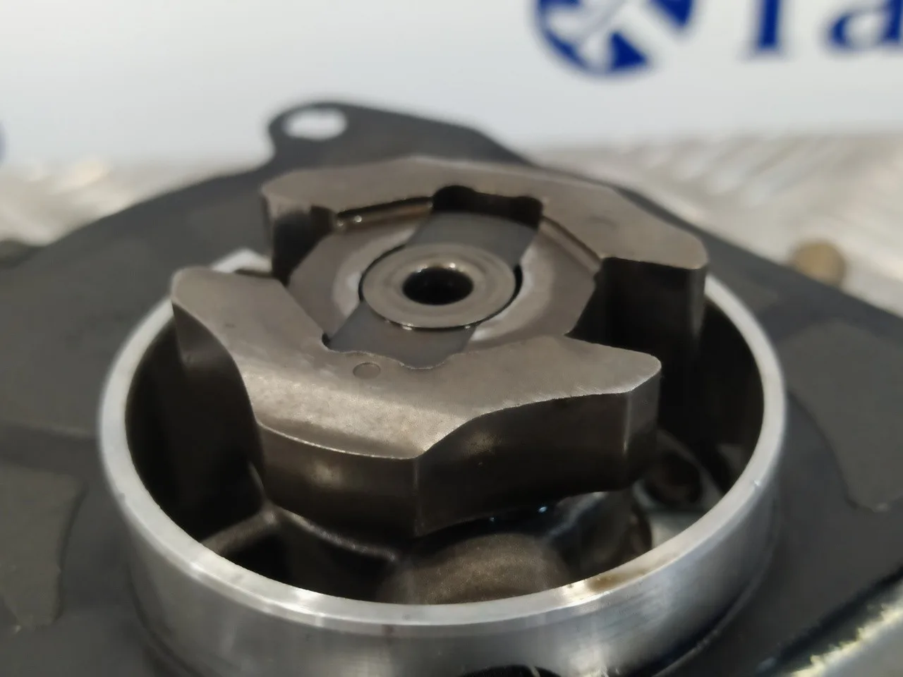 Depresor Freno / Bomba Vacio para Opel Insignia Berlina