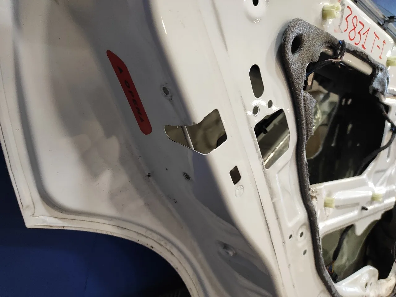 Puerta Trasera Izquierda para Bmw X1 (E84)