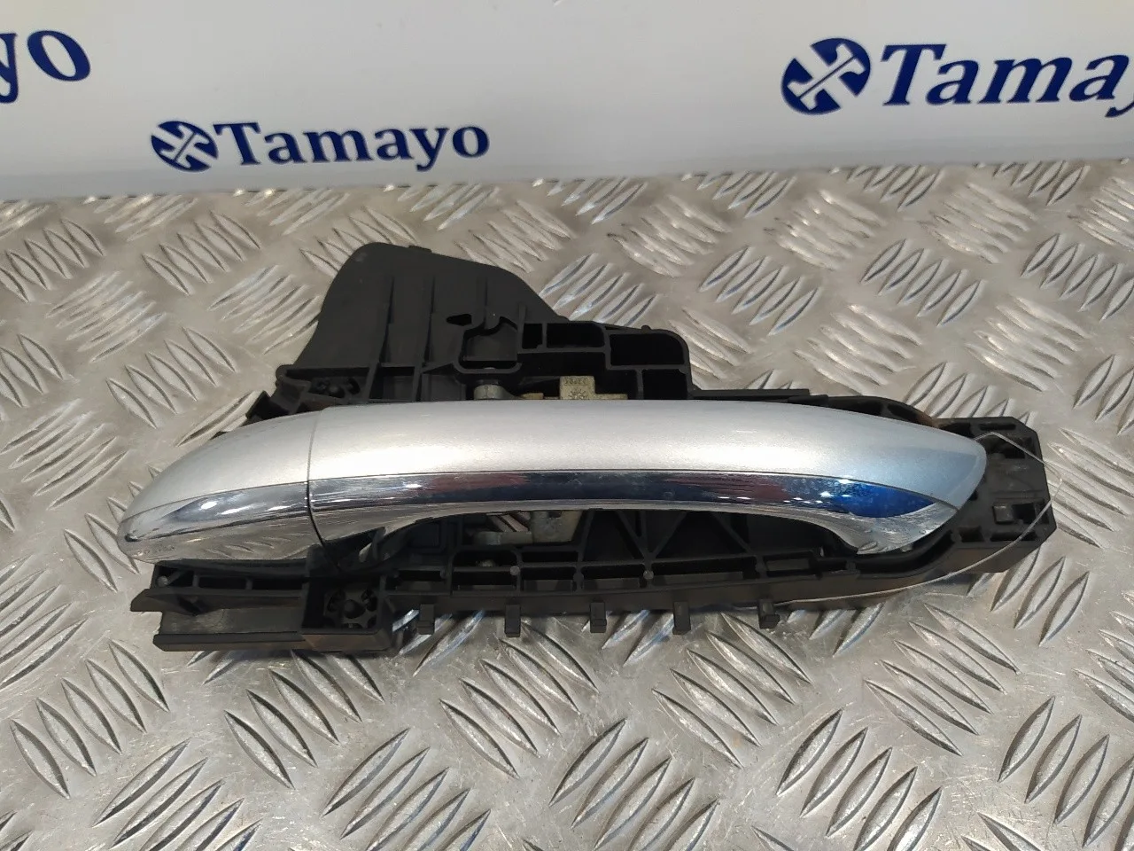 Maneta Exterior Trasera Izquierda para Mercedes-Benz Clase M (W164)