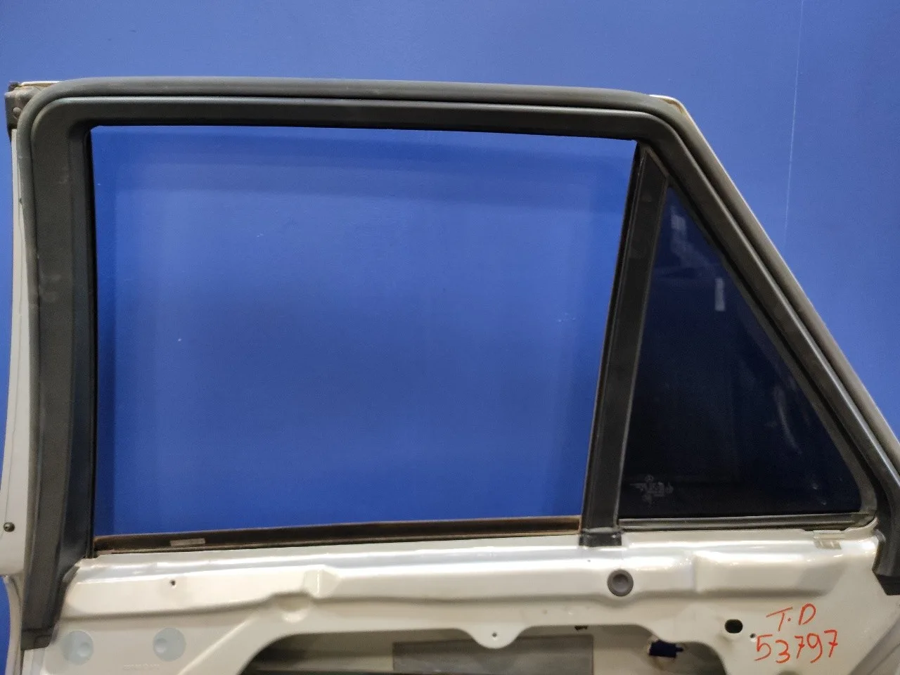 Puerta Trasera Derecha para Mercedes-Benz Clase M (W164)