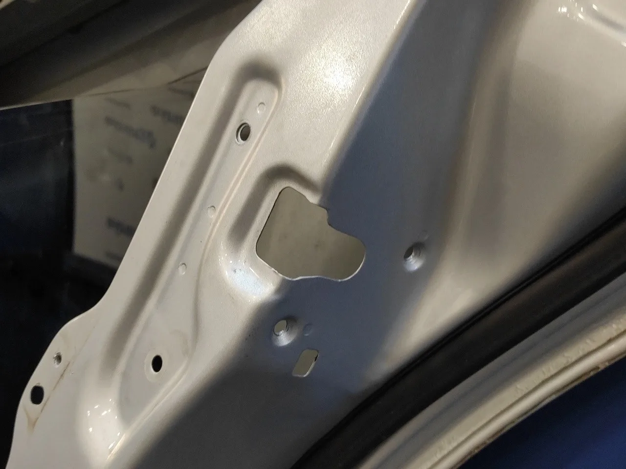 Puerta Trasera Derecha para Mercedes-Benz Clase M (W164)