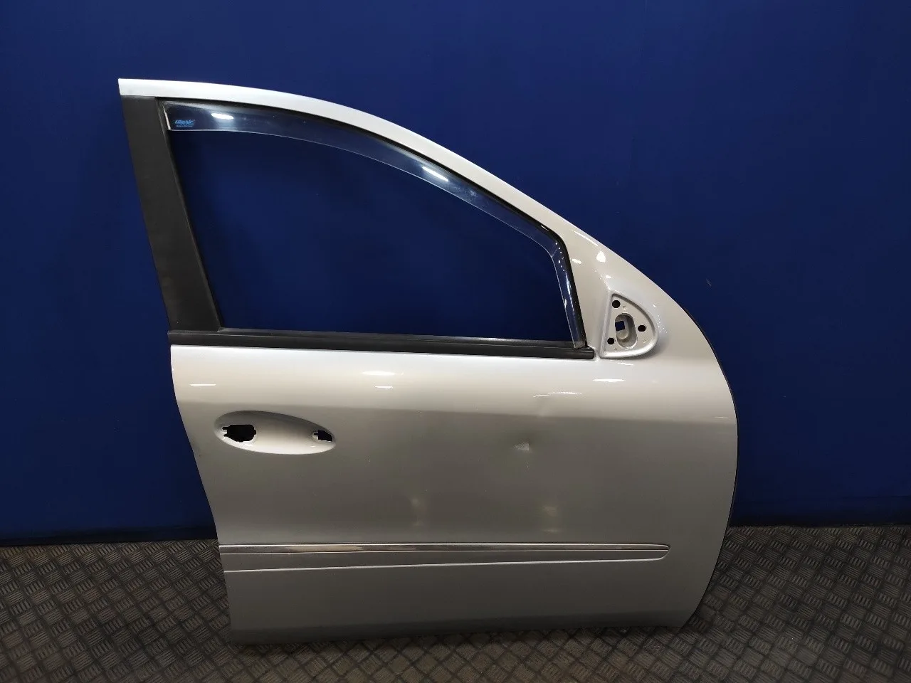 Puerta Delantera Derecha para Mercedes-Benz Clase M (W164)