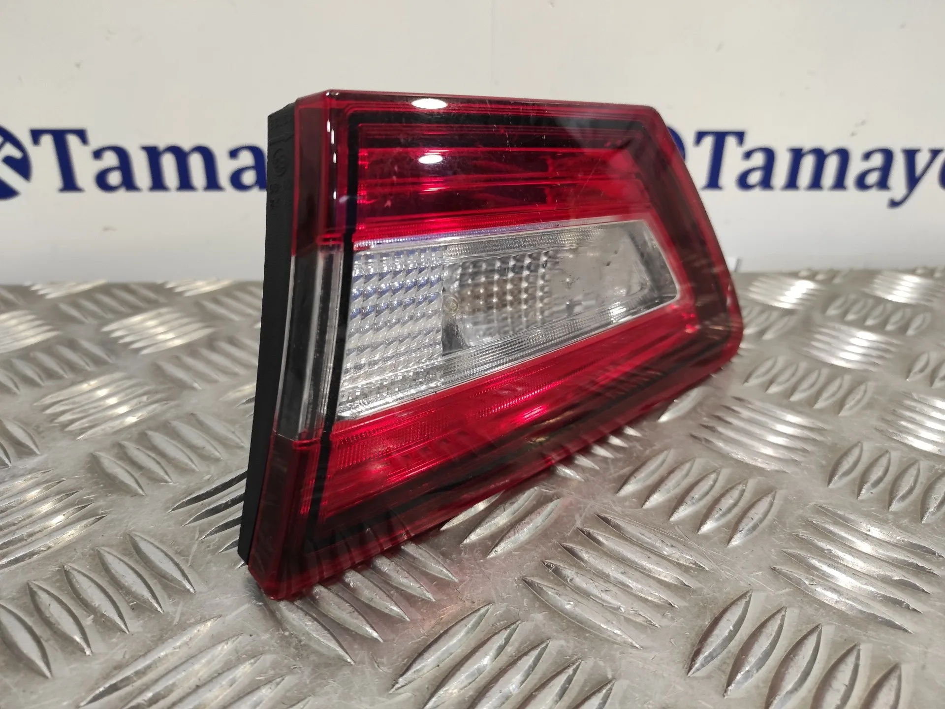 Piloto Trasero Derecho Interior para Renault Clio Iv