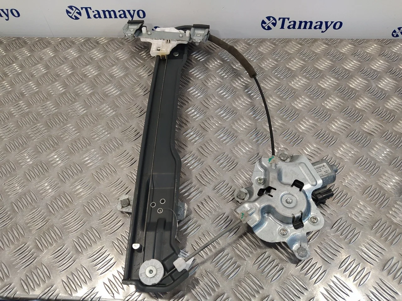 Elevalunas Delantero Derecho para Ssangyong Tivoli
