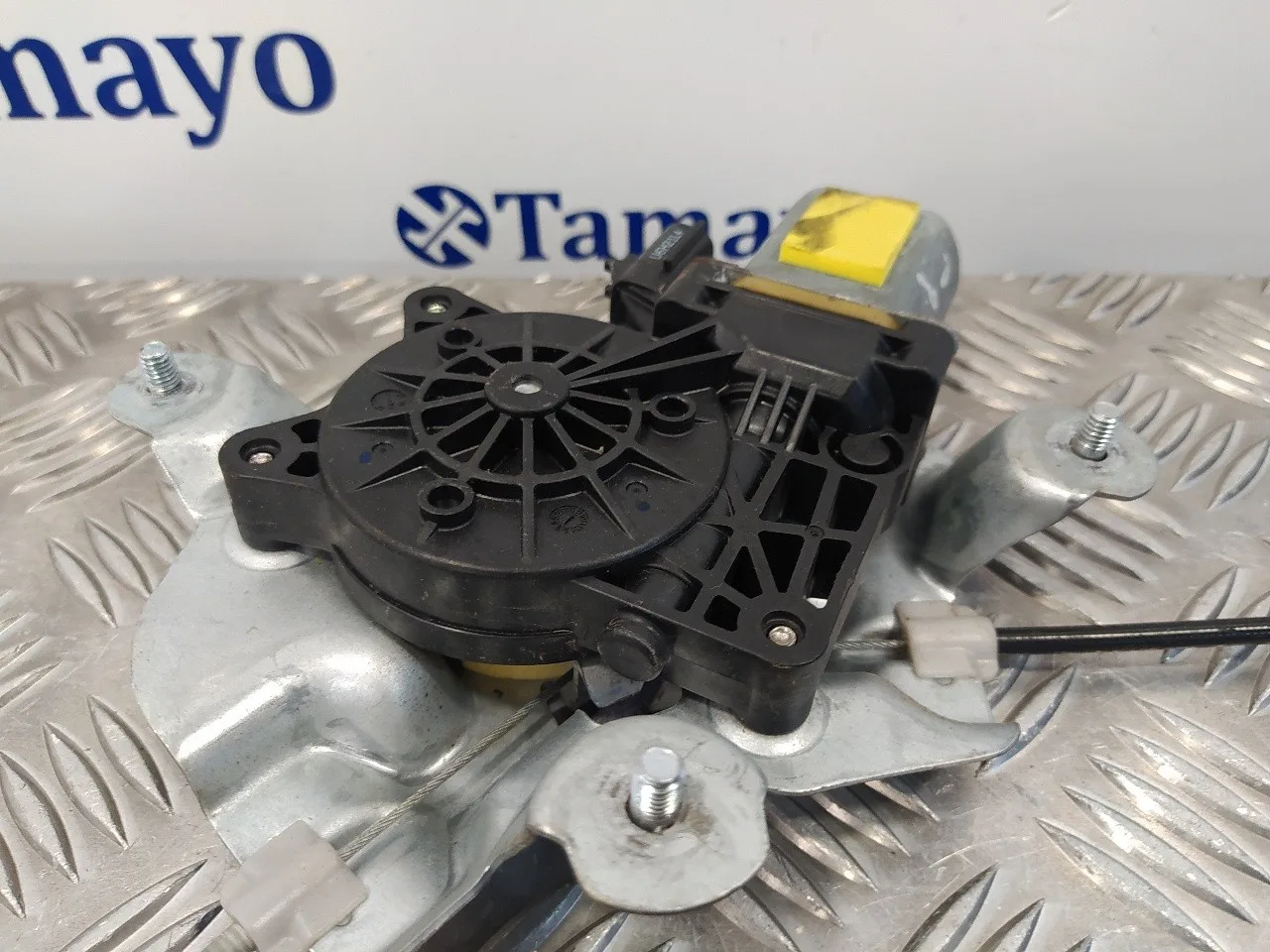 Elevalunas Delantero Derecho para Ssangyong Tivoli
