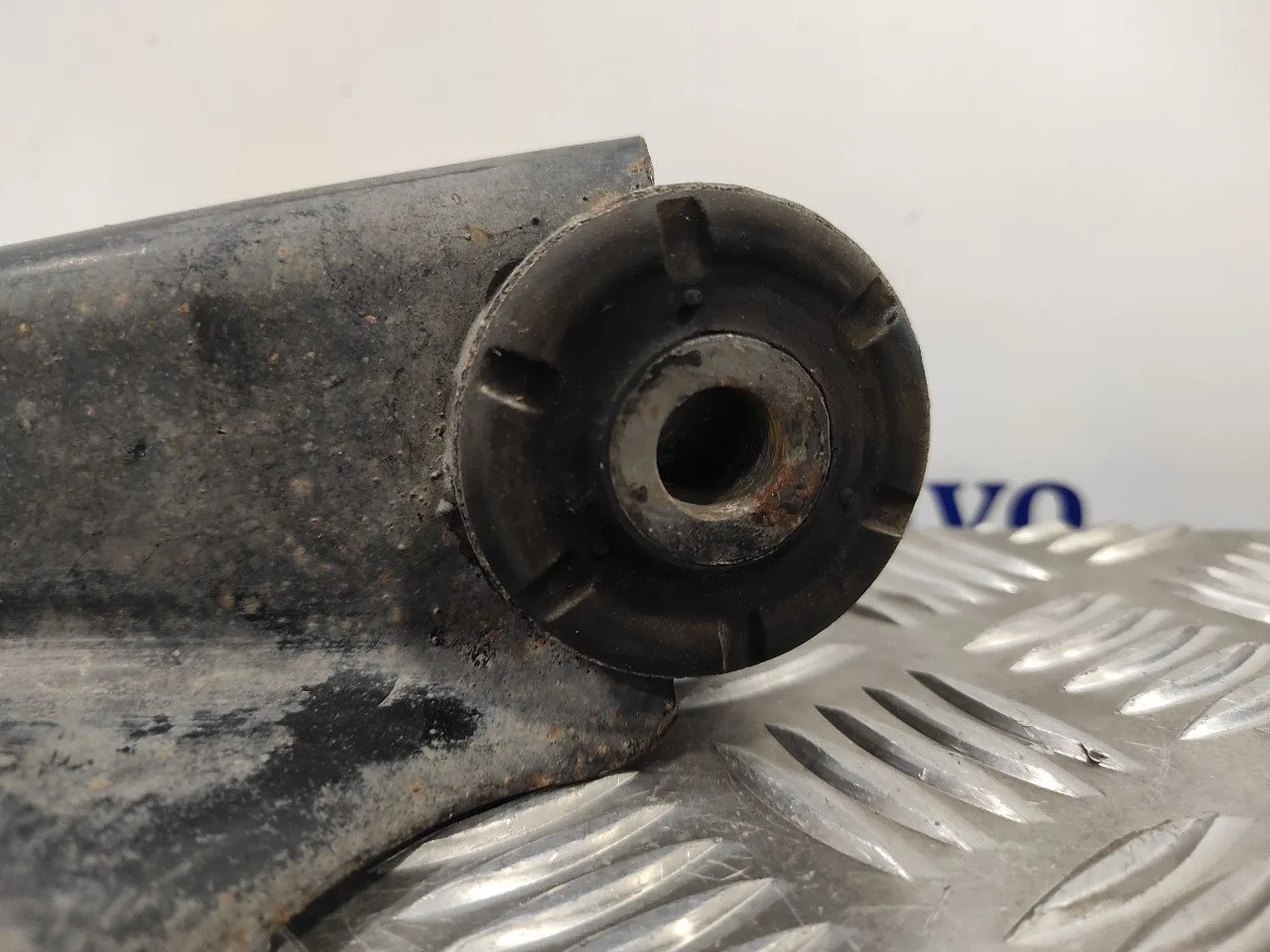 Brazo Suspension Inferior Trasero Derecho para Volkswagen Touareg (7La)