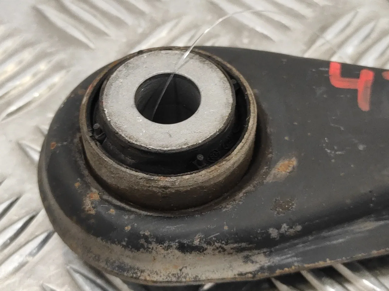 Brazo Suspension Inferior Trasero Izquierdo para Volkswagen Touareg (7La)