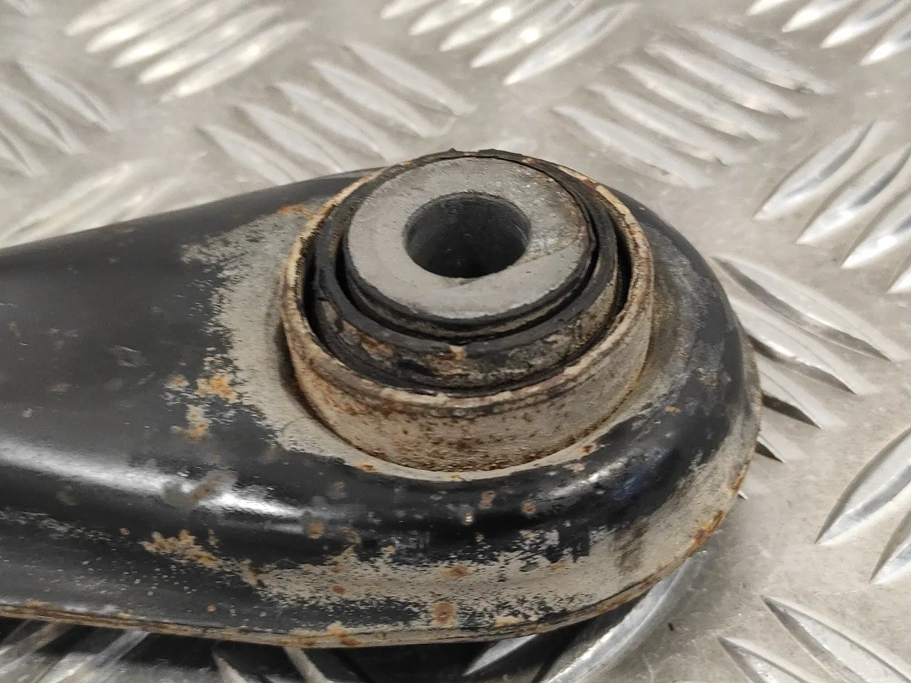 Brazo Suspension Inferior Trasero Izquierdo para Volkswagen Touareg (7La)