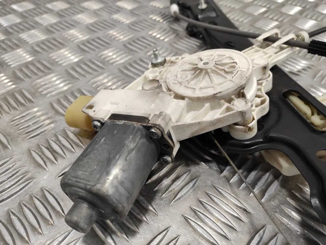 Elevalunas Delantero Derecho para Bmw Serie 1 Berlina (E81/E87)