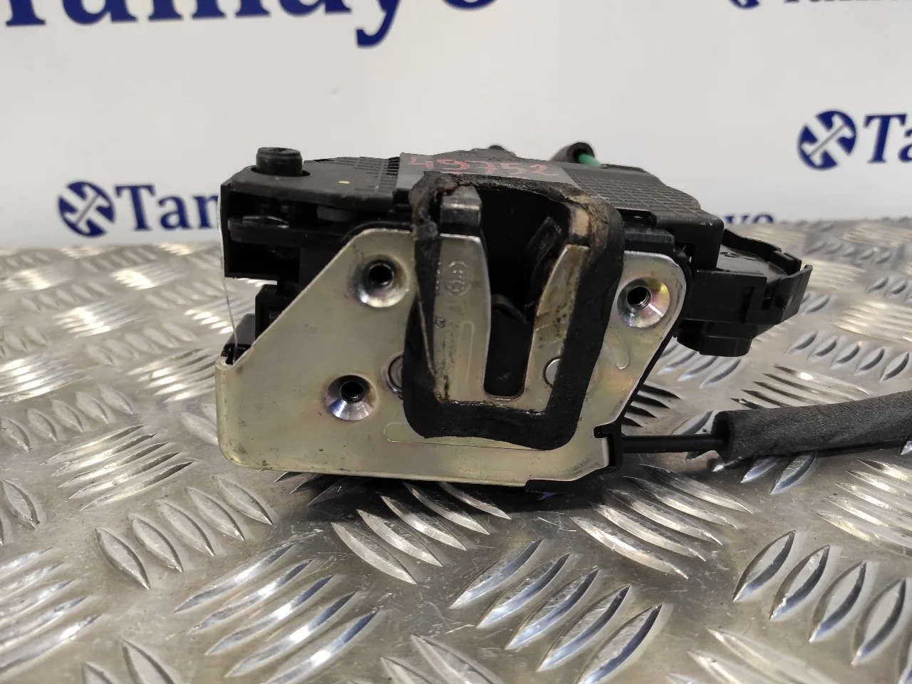 Cerradura Puerta Trasera Derecha para Ssangyong Tivoli
