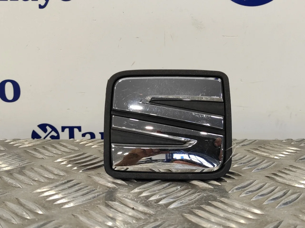 Maneta Exterior Porton para Seat Leon Sc (5F5)