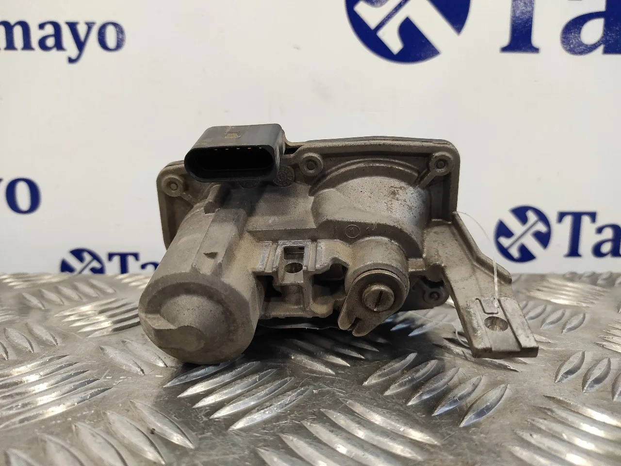 Caja Mariposa para Seat Leon Sc (5F5)