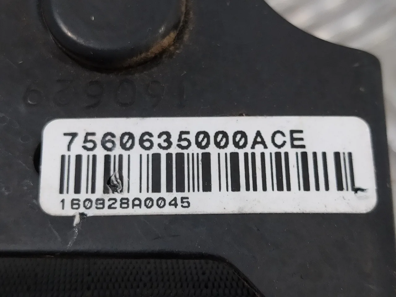 Cinturon Seguridad Trasero Izquierdo para Ssangyong Tivoli