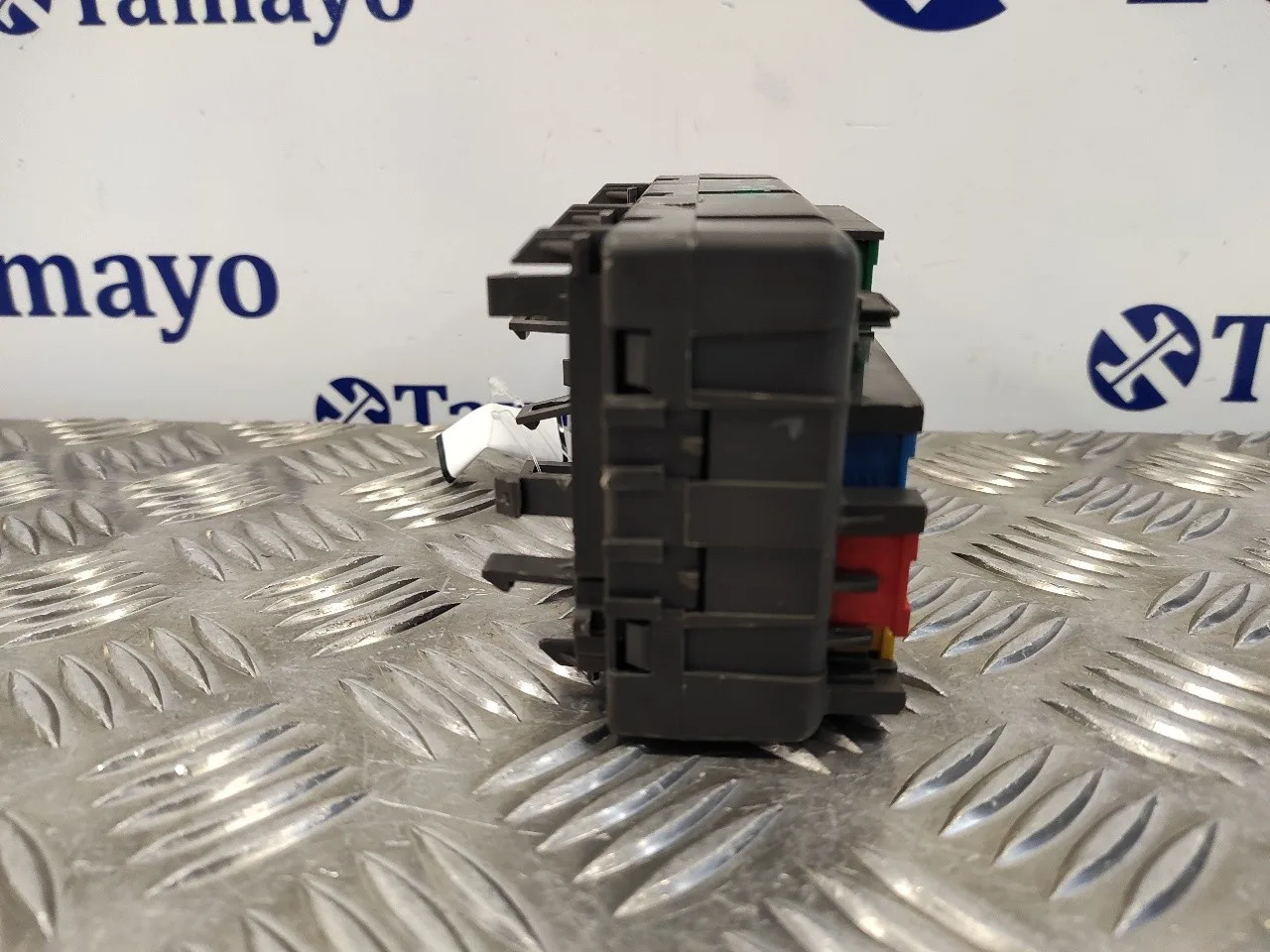 Caja Reles / Fusibles para Peugeot 406 Berlina (S1/S2)