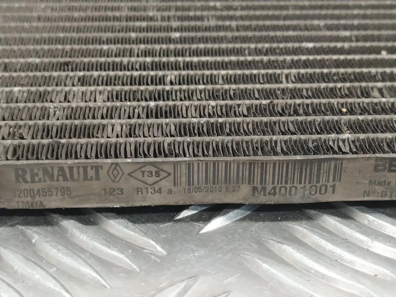 Condensador / Radiador Aire Acondicionado para Renault Kangoo