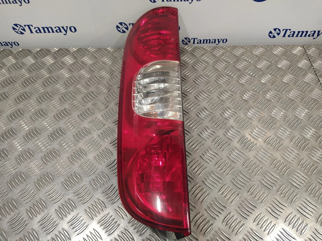 Piloto Trasero Derecho para Fiat Doblo (119)