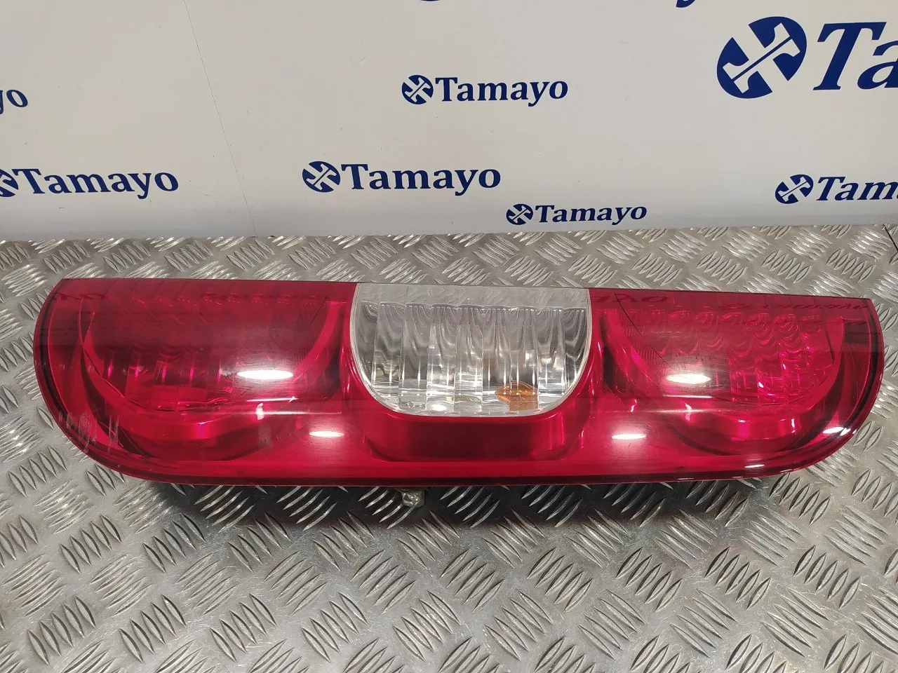 Piloto Trasero Derecho para Fiat Doblo (119)