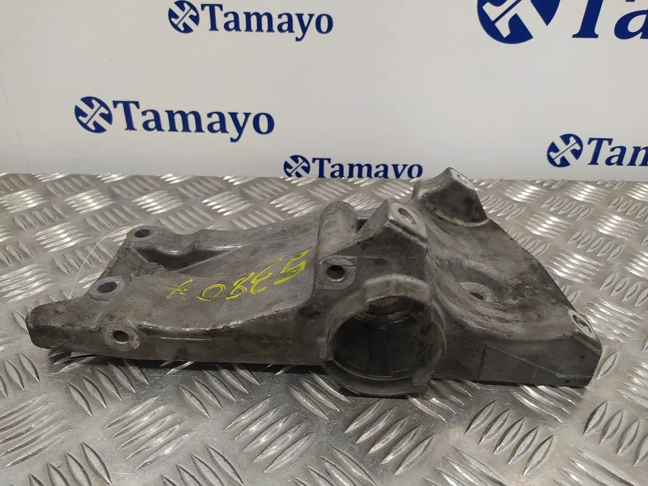 Soporte Alternador para Volkswagen Polo (6R1)