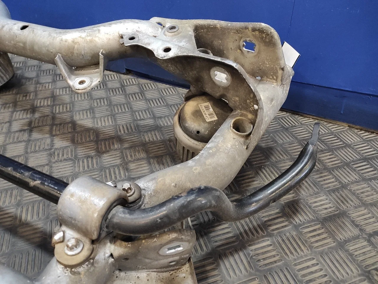 Puente Delantero para Mercedes-Benz Clase C (W204) Berlina