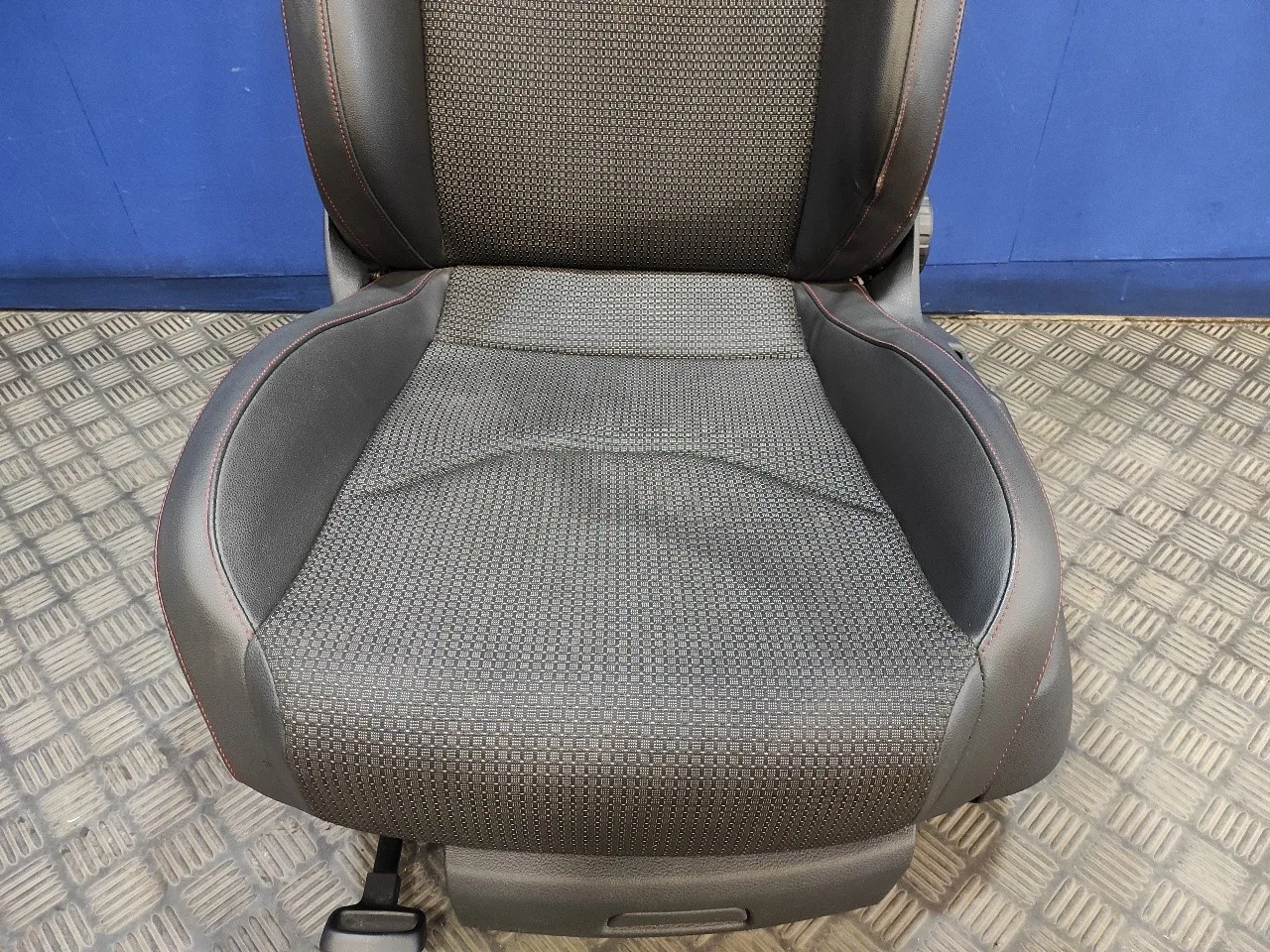Asiento Delantero Izquierdo para Seat Leon Sc (5F5)