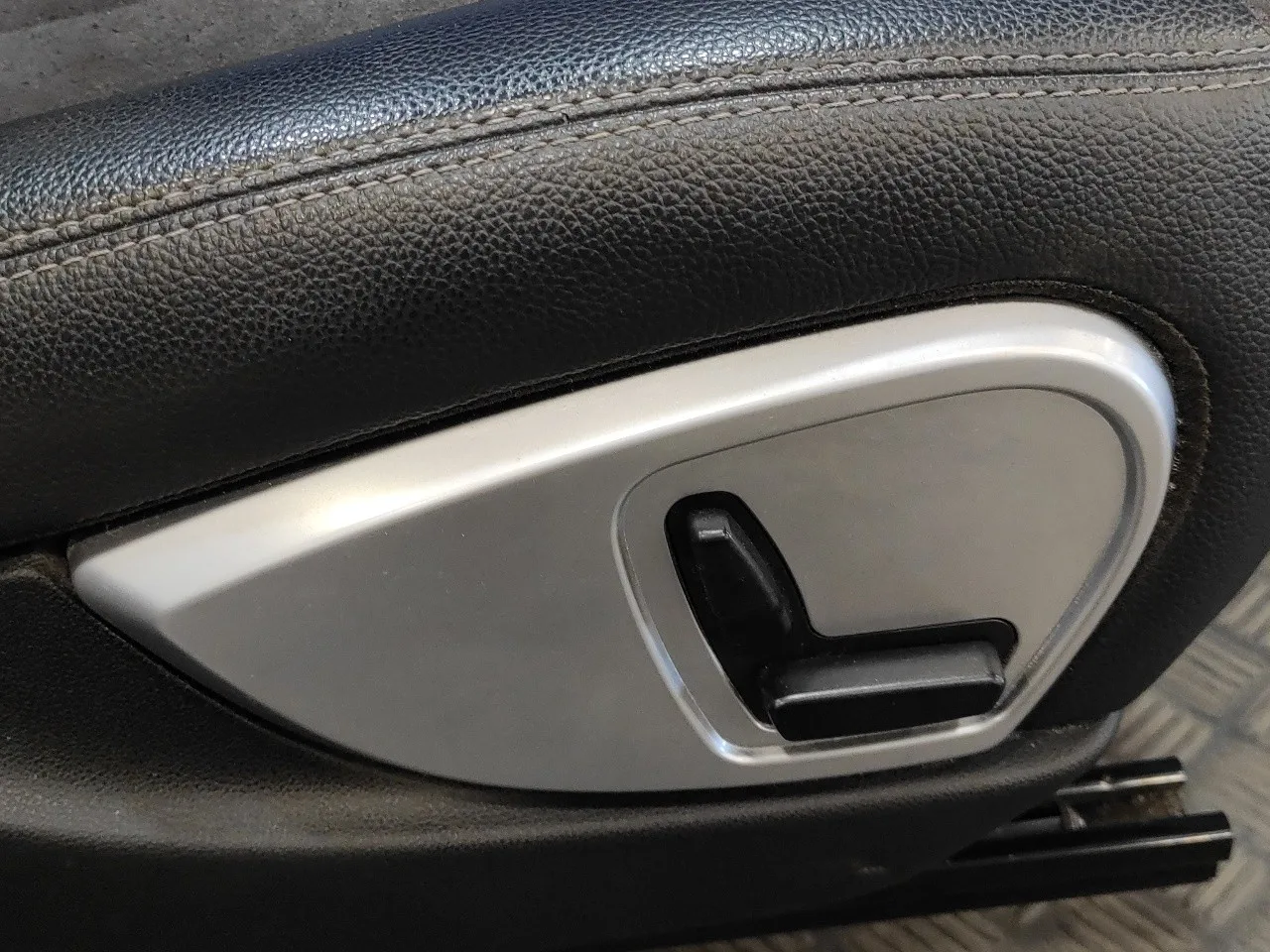 Asiento Delantero Izquierdo para Mercedes-Benz Clase M (W164)