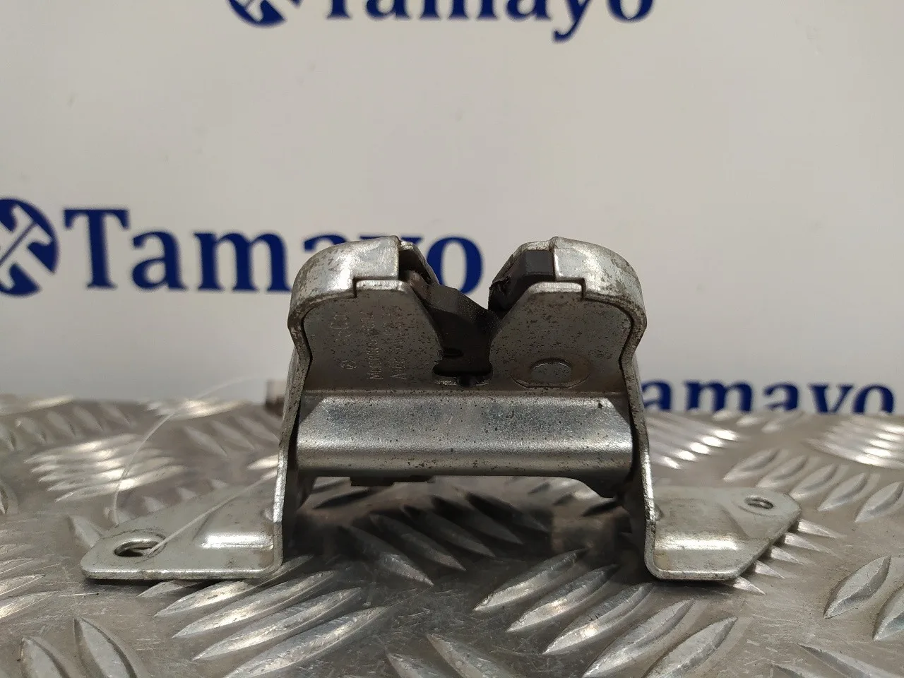 Cerradura Maletero / Porton para Mercedes-Benz Clase A (W168)