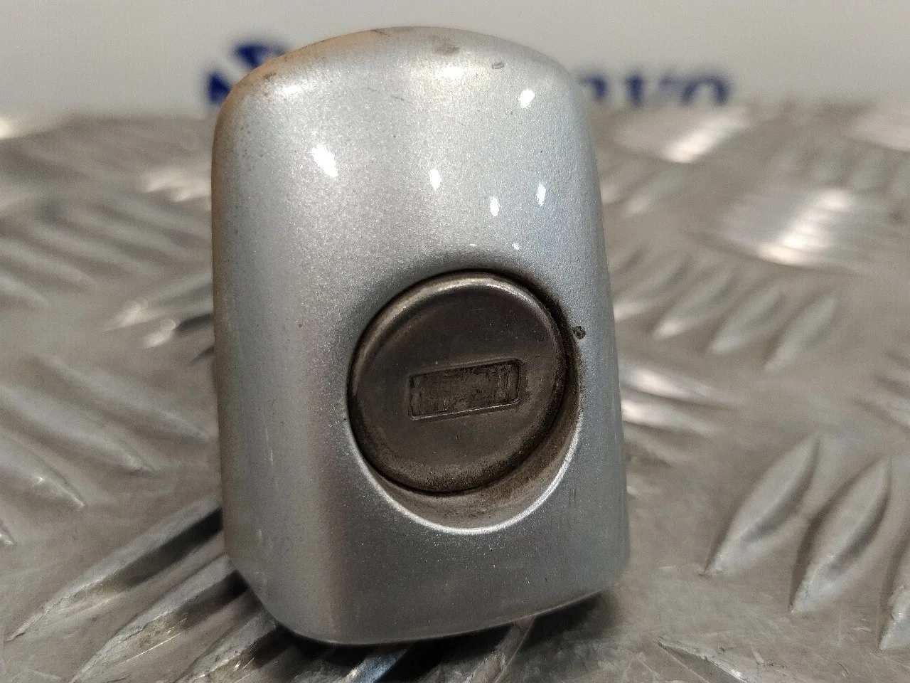 Bombin Puerta Delantera Izquierda para Citroën C4 Picasso