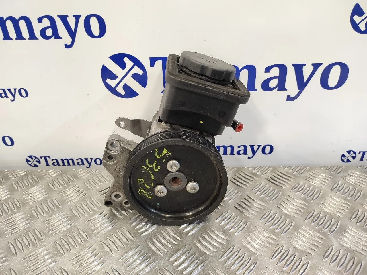 Bomba Direccion para Bmw X3 (E83)