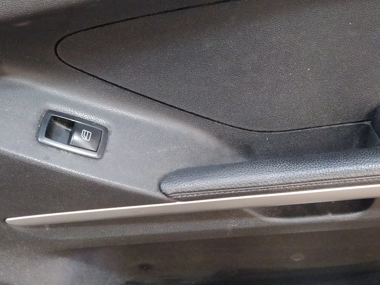 Guarnecido Puerta Delantera Derecha para Mercedes-Benz Clase M (W164)