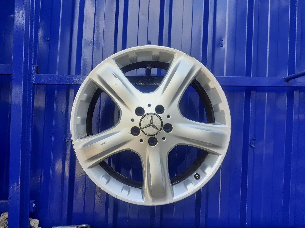 Llanta para Mercedes-Benz Clase R (W251)