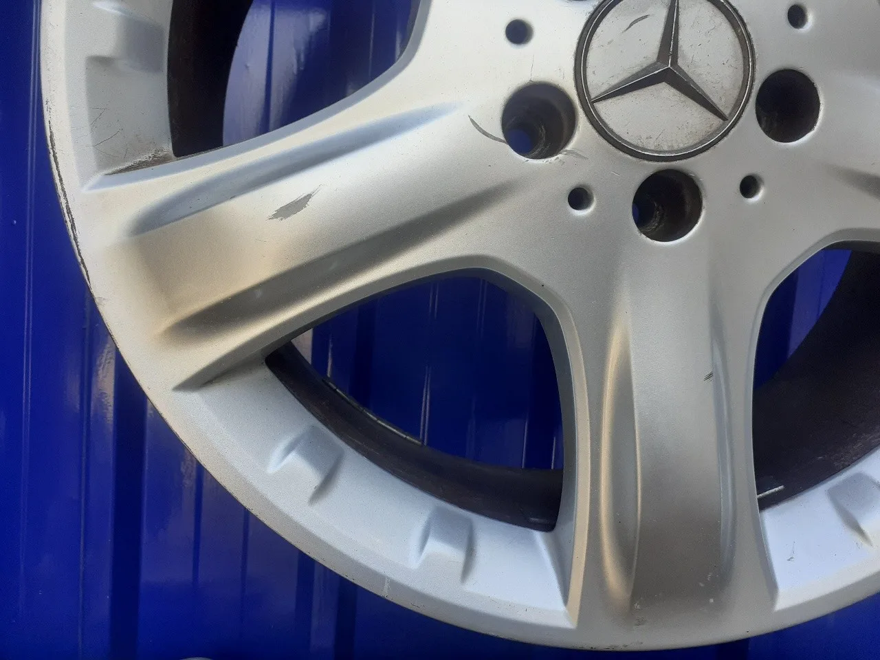 Llanta para Mercedes-Benz Clase R (W251)