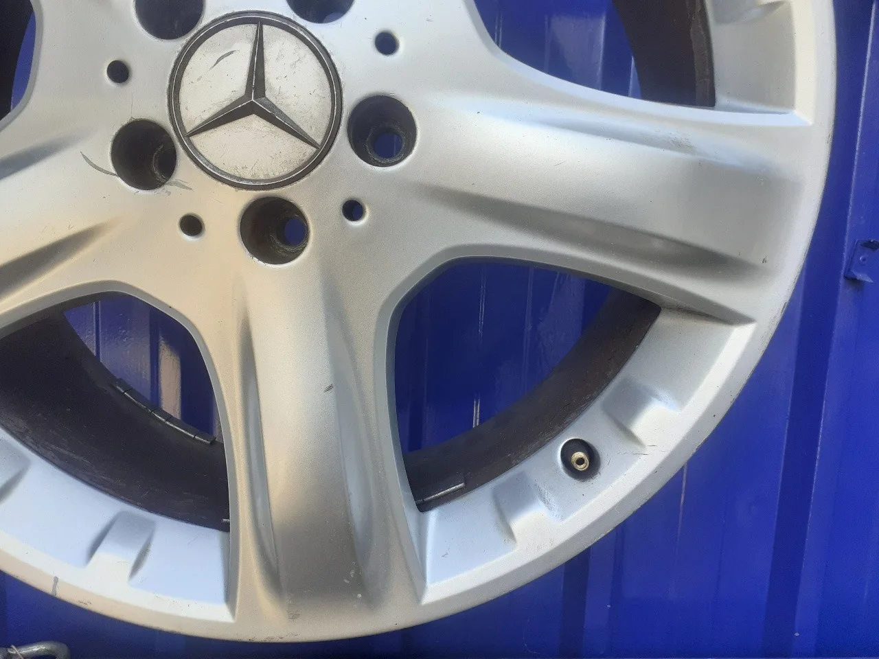 Llanta para Mercedes-Benz Clase R (W251)