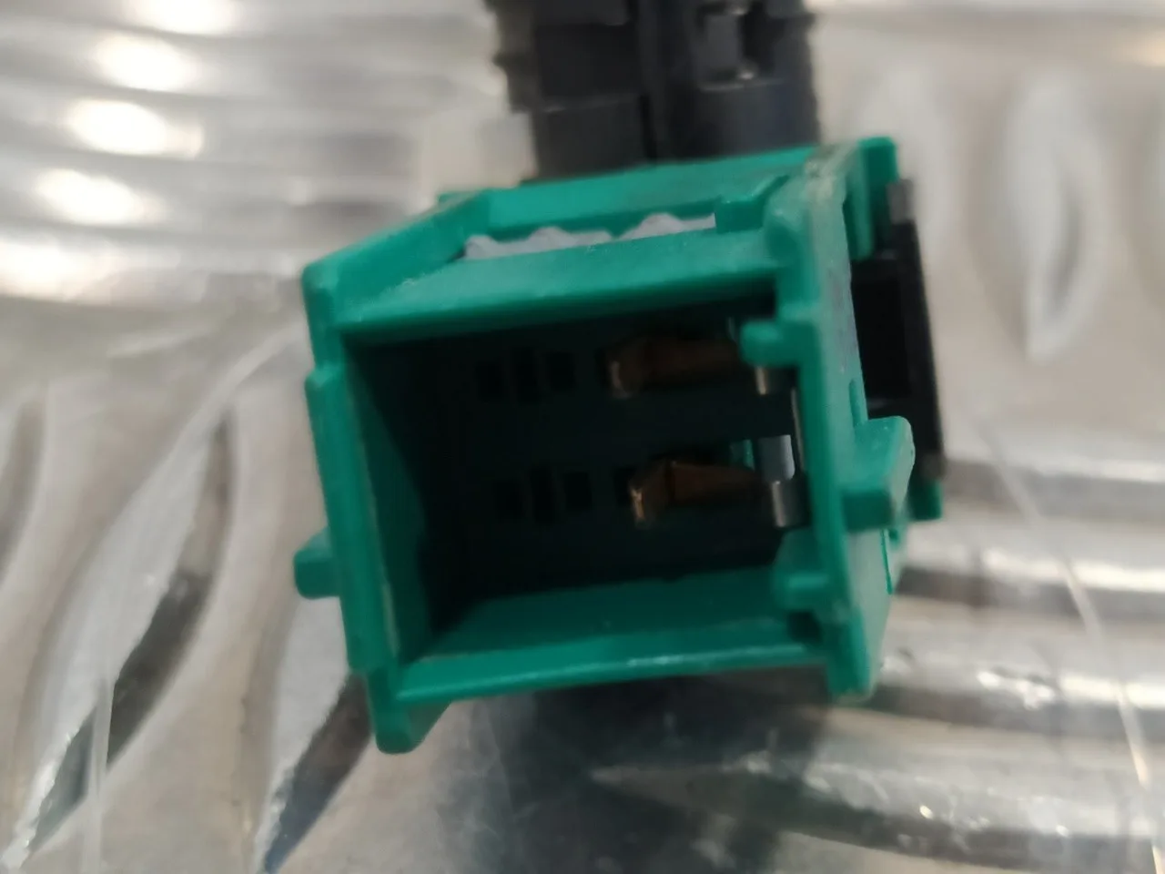 Pretensor Airbag Izquierdo para Renault Clio Ii Fase Ii (B/Cb0)