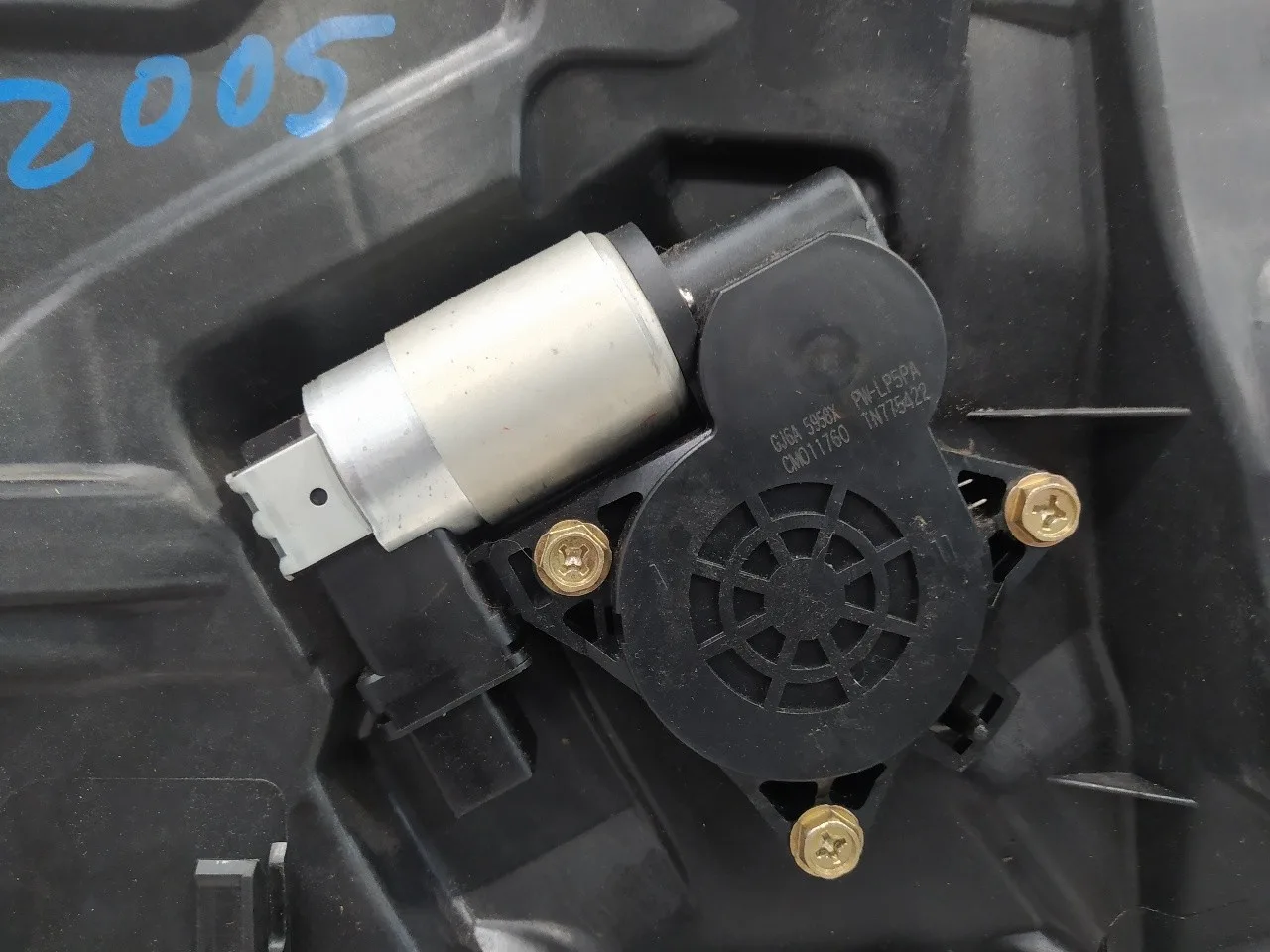 Elevalunas Delantero Izquierdo para Mazda 3 Berlina (Bk)