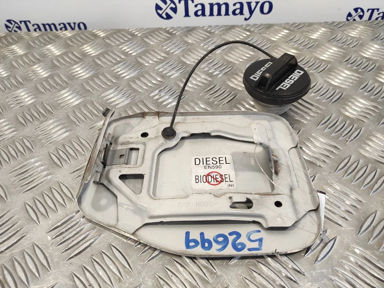 Tapa Exterior Combustible para Subaru Forester S12